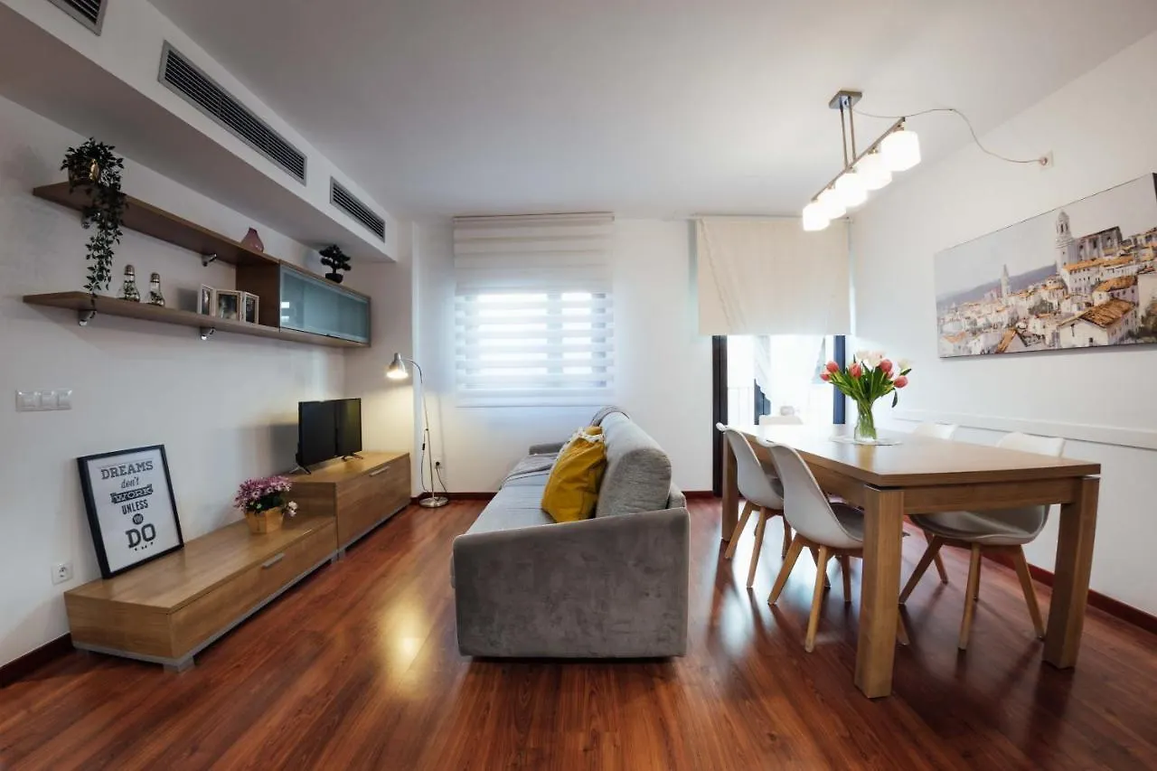 Little Home Gerona 0*,